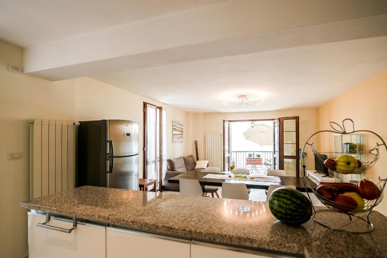 Giulia Apartamento Verbania Exterior foto