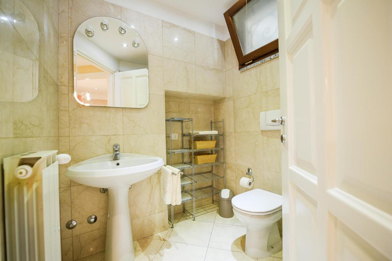 Giulia Apartamento Verbania Exterior foto