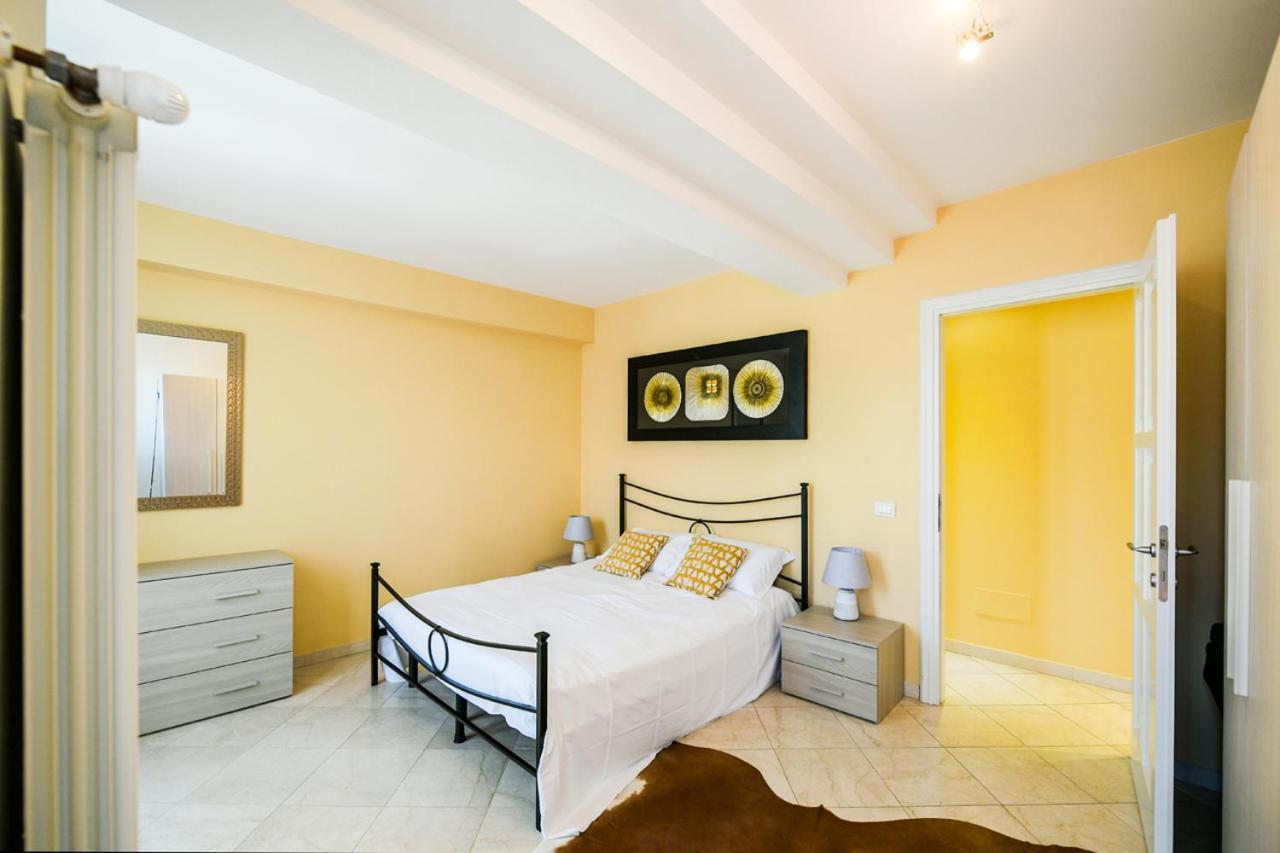 Giulia Apartamento Verbania Exterior foto